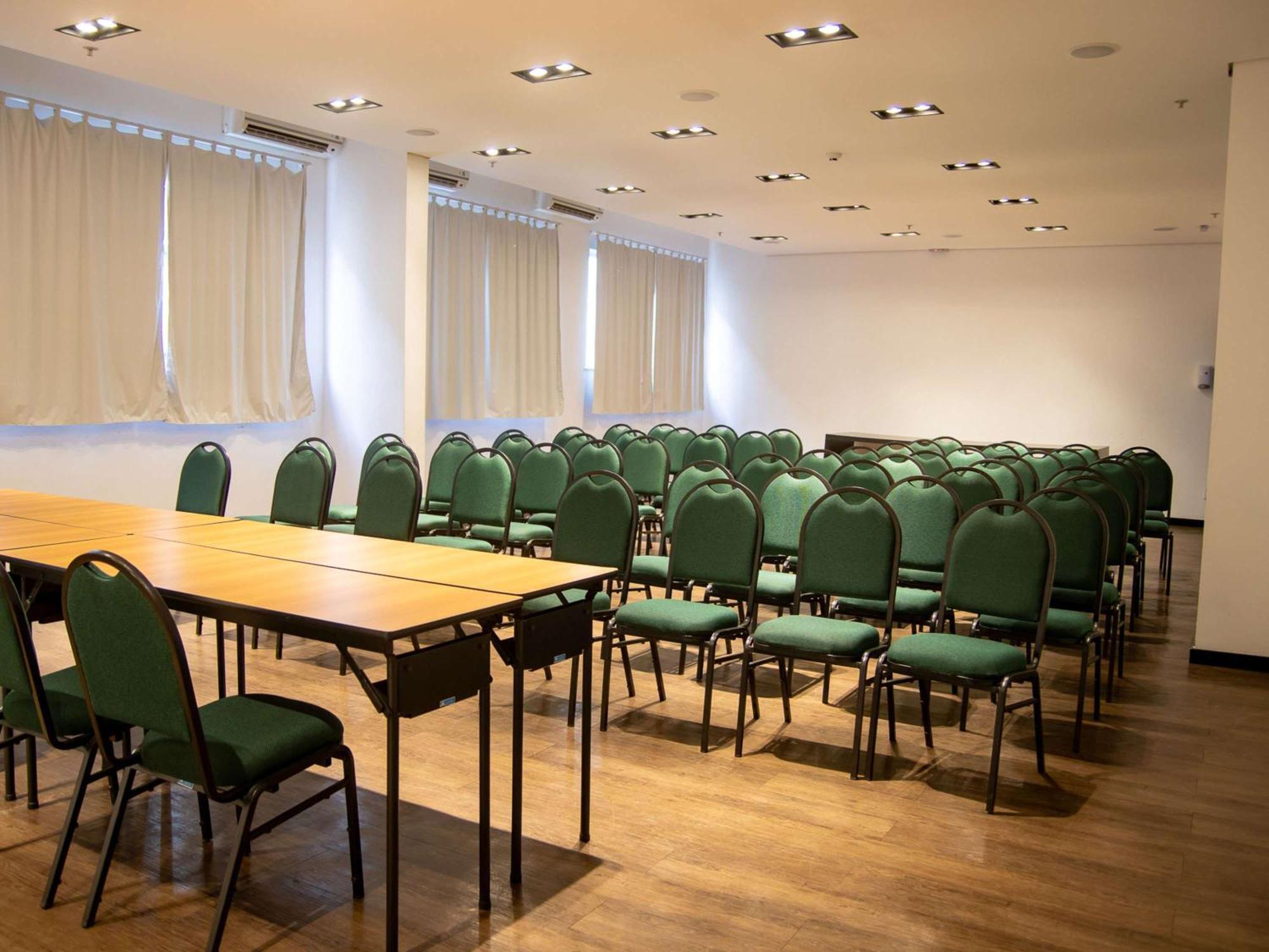 Ibis Styles Tres Rios Hotel Екстериор снимка